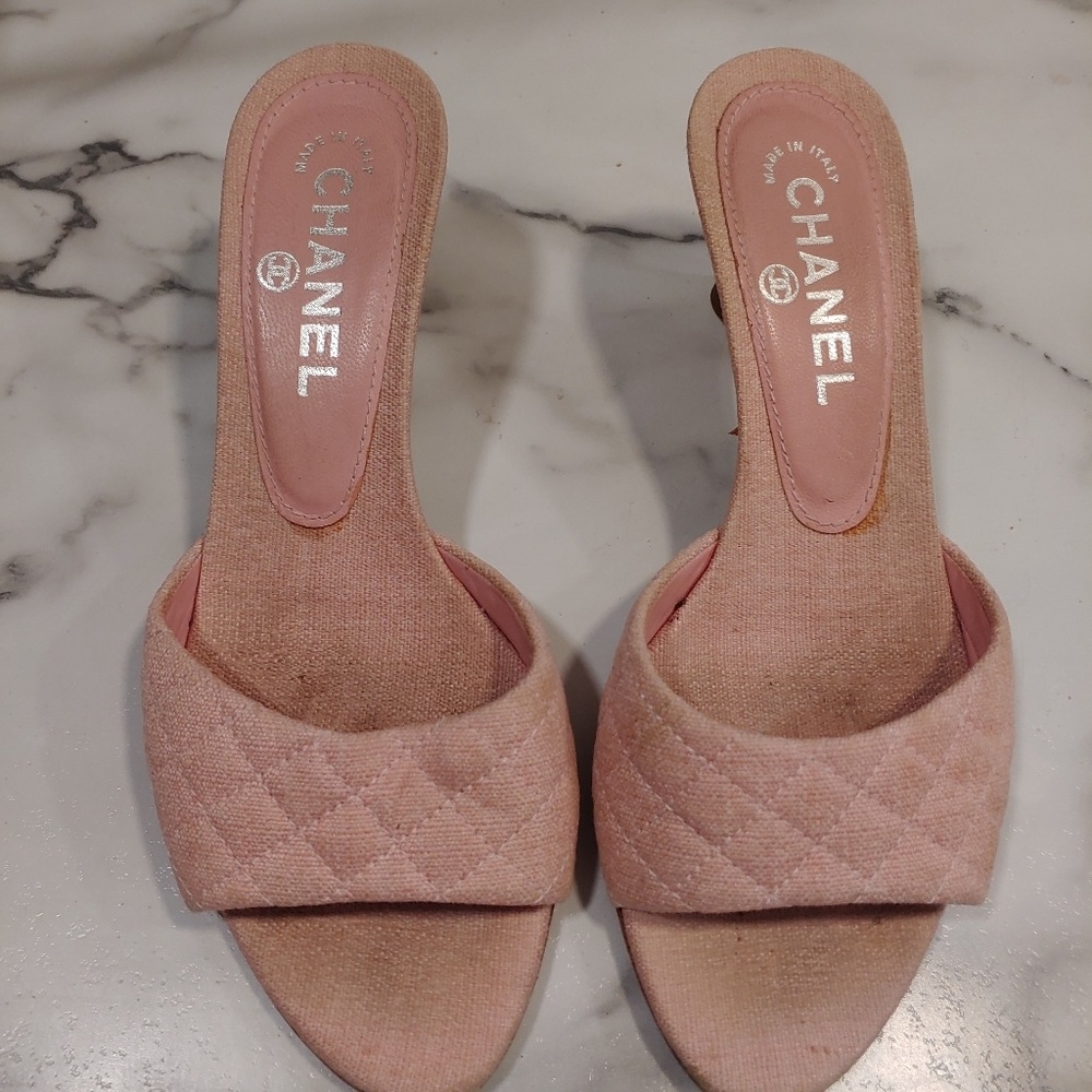 Chanel pink linen kitten heals